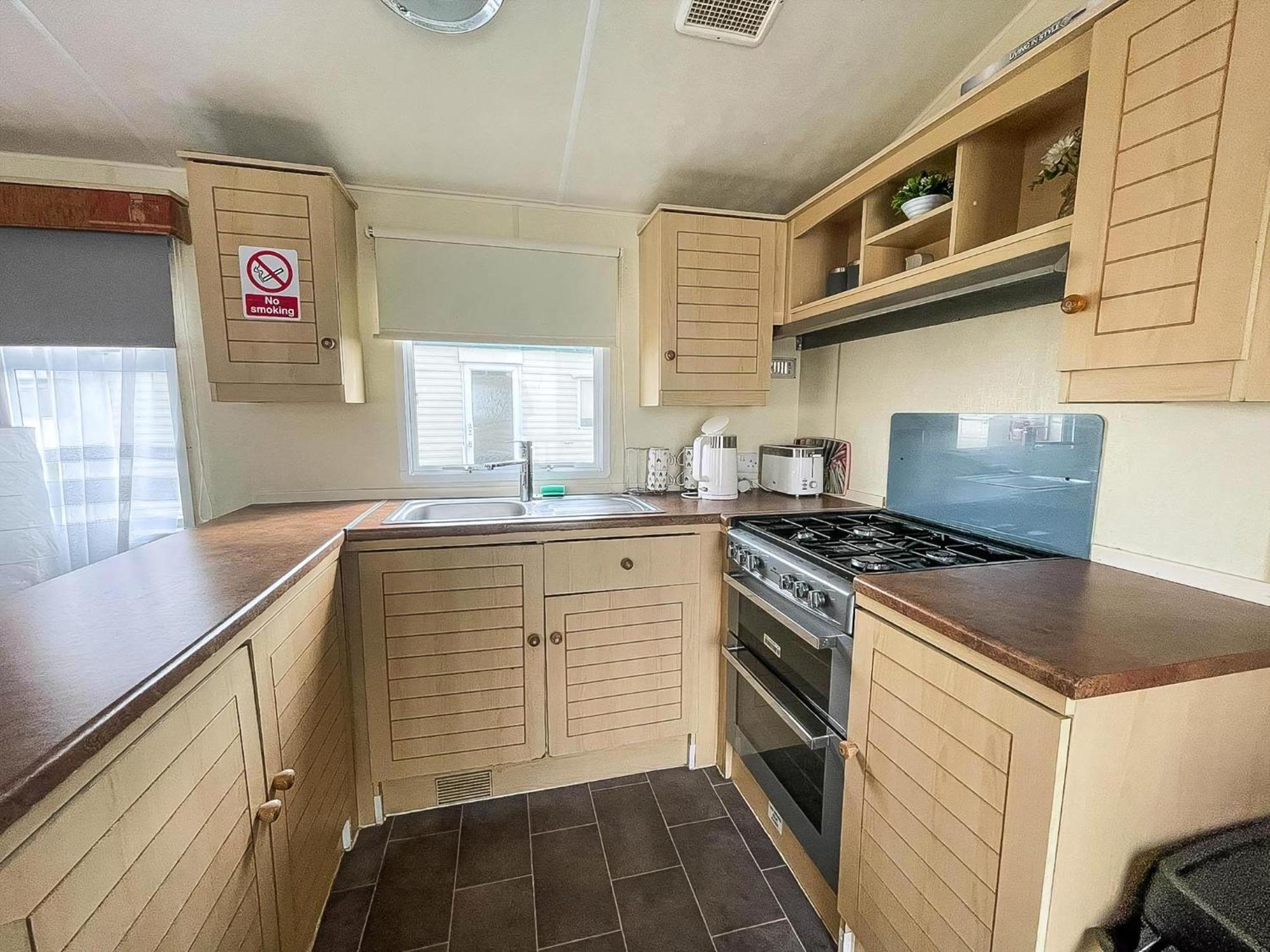 Caravan For Hire At St Osyth Beach Holiday Park In Essex Ref 28107Y Clacton-on-Sea Exteriér fotografie
